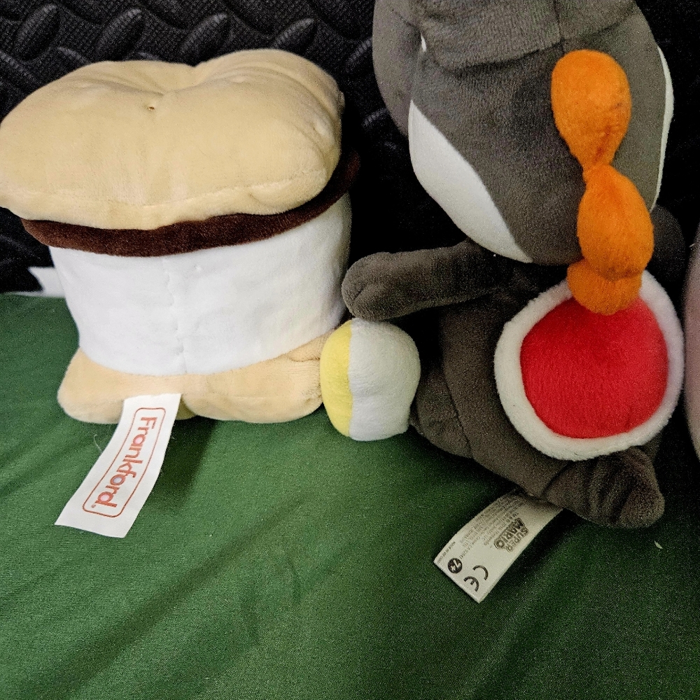 Cute Plush Toy Set - Raccoon, Dinosaur, and S'mores - Picture 12 of 13